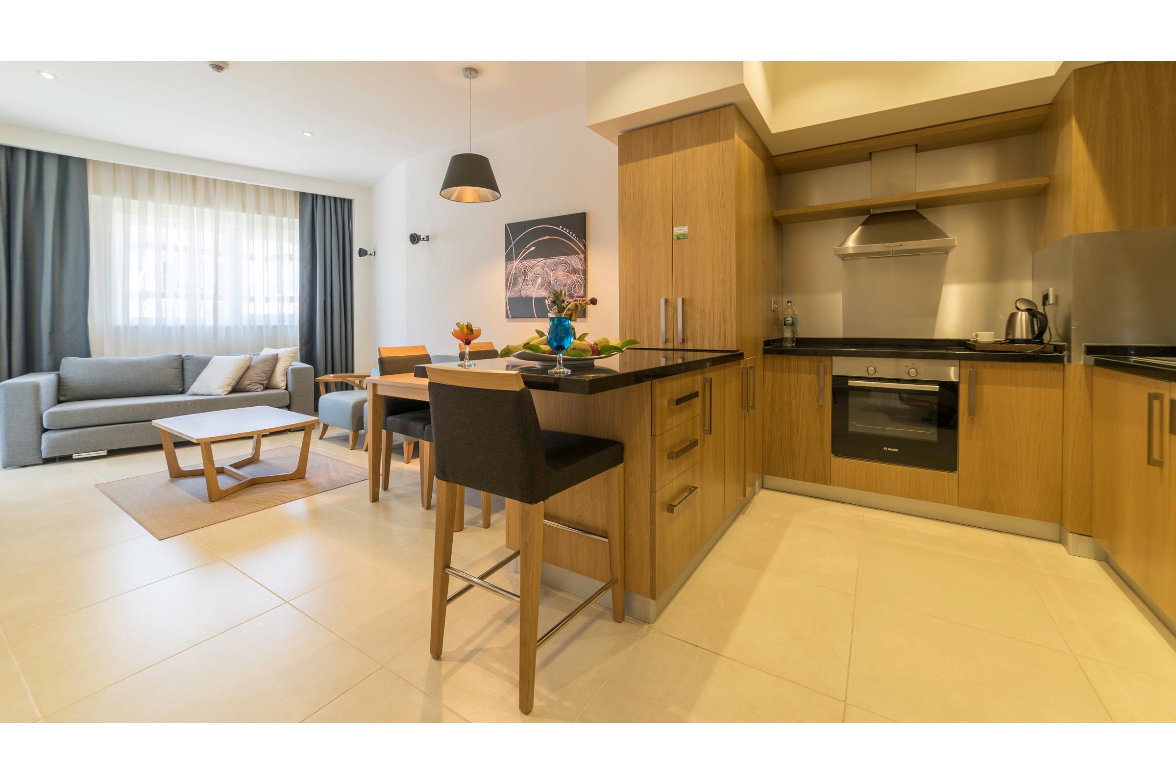 Ramada Hotel & Suites By Wyndham Kusadasi Luaran gambar