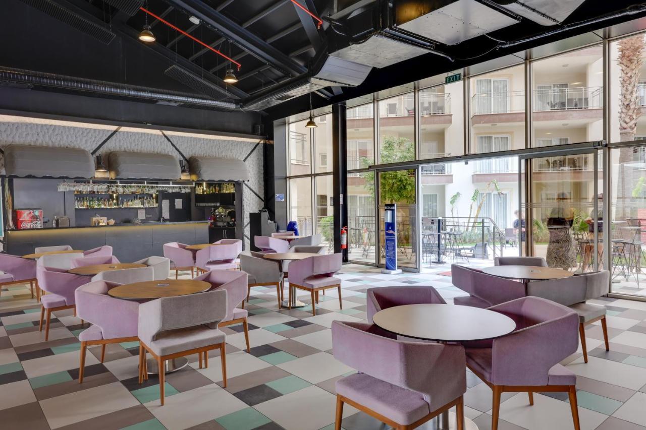 Ramada Hotel & Suites By Wyndham Kusadasi Luaran gambar