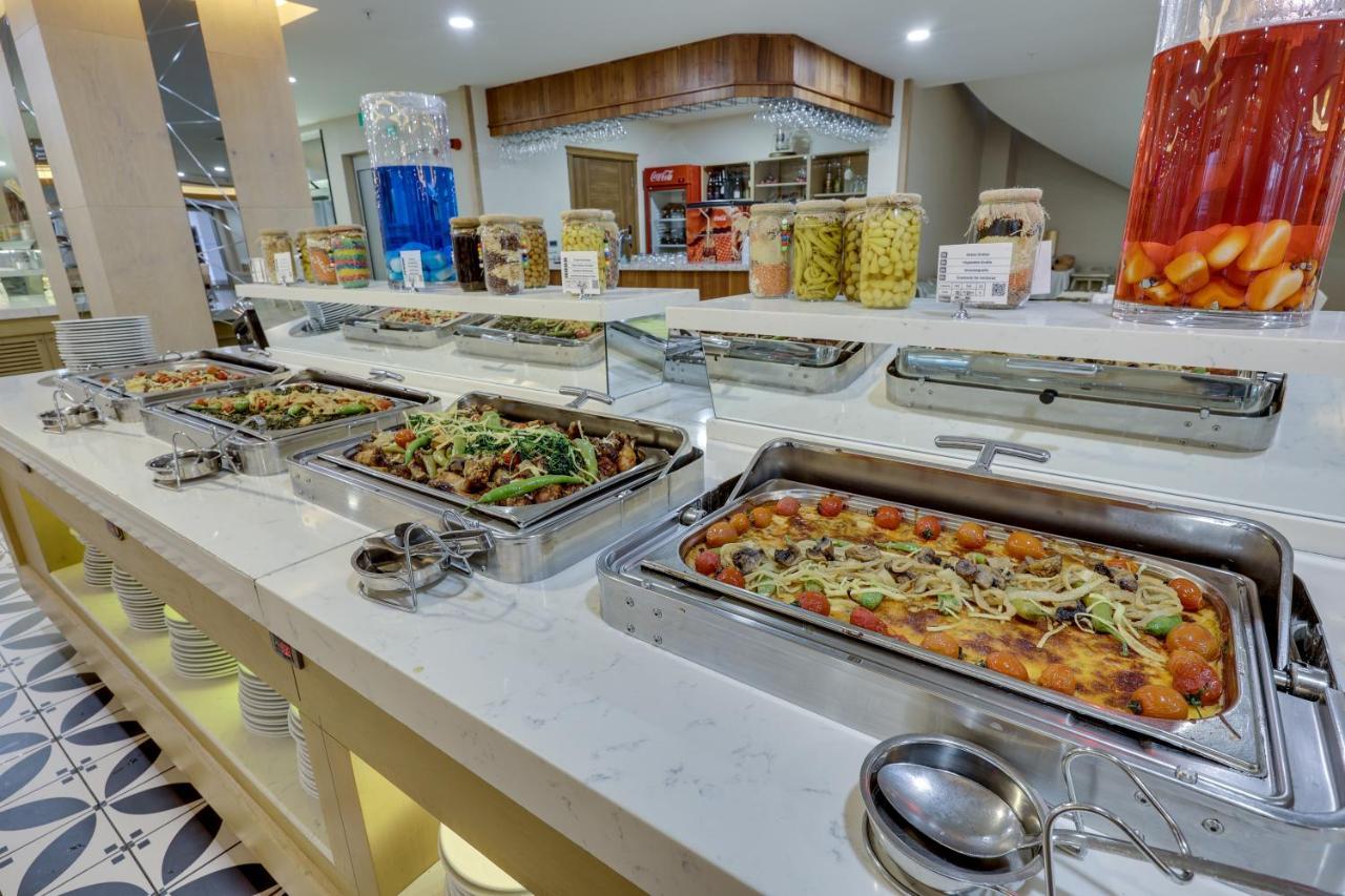 Ramada Hotel & Suites By Wyndham Kusadasi Luaran gambar