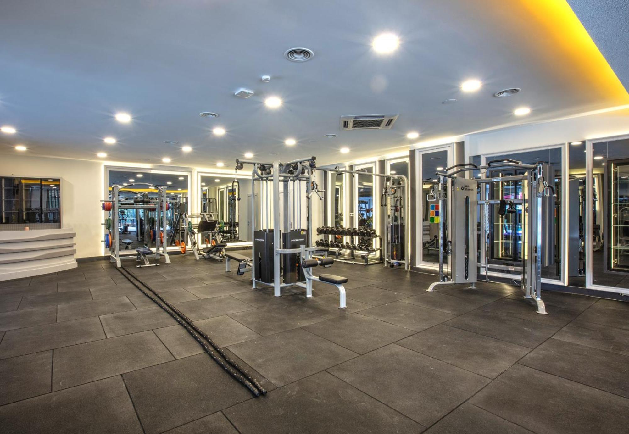 Ramada Hotel & Suites By Wyndham Kusadasi Luaran gambar